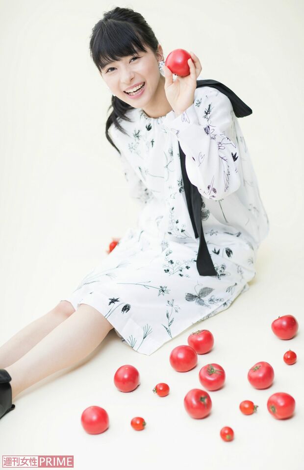 トマトが大好きだという芳根京子　撮影／廣瀬靖士