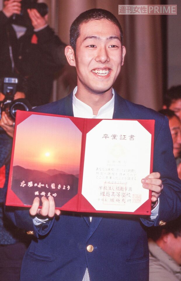 5歳のとき勘太郎の名で初舞台を踏んだ中村勘九郎（堀越高校、'00年卒業）