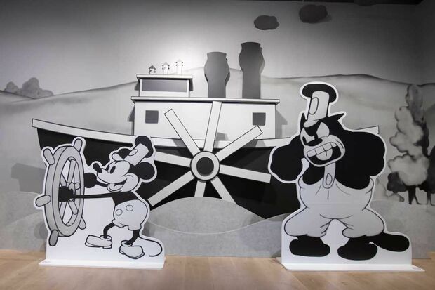 2020年に行われた『ミッキーマウス展THETRUEORIGINAL&BEYOND』で「蒸気船ウィリー」の展示　(c)Disney