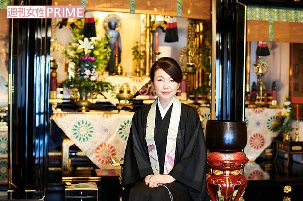 英月　撮影／山田智絵