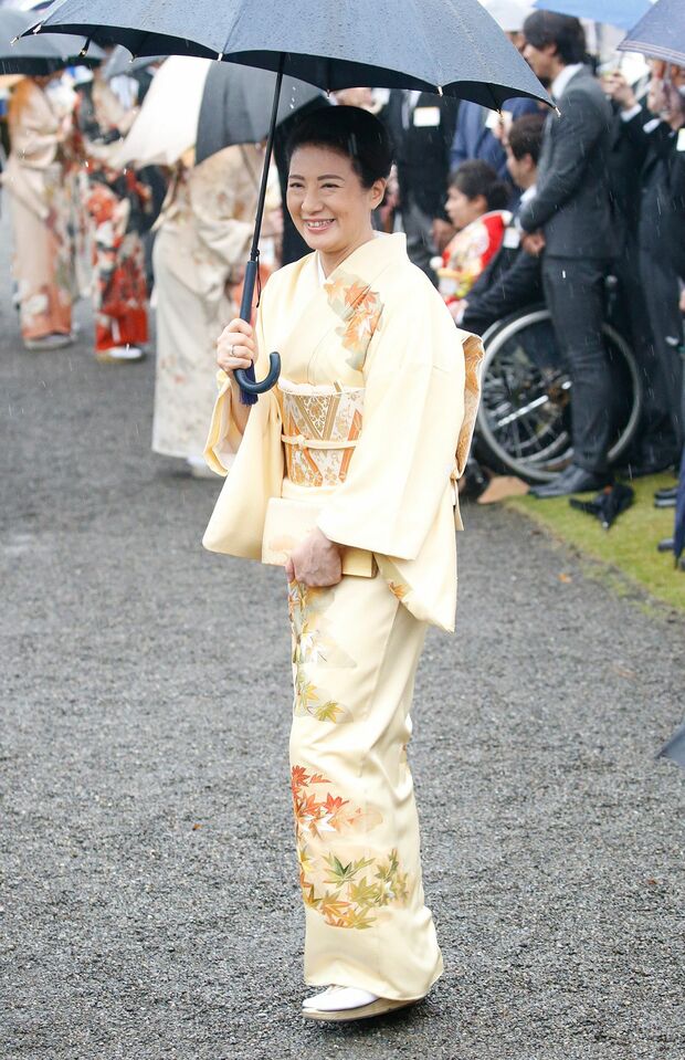 15年ぶりに園遊会の全行程参加が実現した陰には、雅子さまの工夫が……（11月9日）