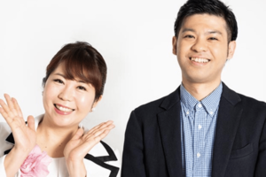 お笑いコンビ・ハナイチゴの関谷友美と小松﨑（太田プロダクション公式サイトより）