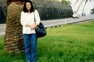 大学入学に伴い地元、宮崎を離れる(公式HPより)