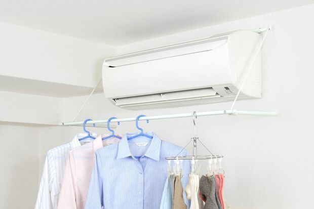 エアコンハンガー/2299円（公式サイト価格）平安伸銅工業　画像提供、平安伸銅工業　※画像をクリックすると公式ストアの商品ページにジャンプします。