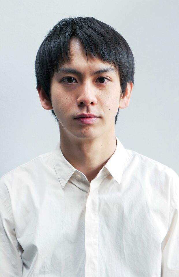 吉谷彩子と結婚を発表した秋元龍太朗（事務所公式ホームページより）