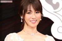 深田恭子、フェロモン最高潮のゆえんは“噂の彼”との揺るぎない関係にアリ!?