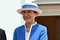 《宮内庁インスタに17万いいね》雅子さま、飾らない“軍手&作業着スタイル”が大反響…海外訪問後の自信と…