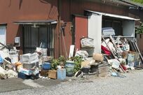 セルフネグレクトの果て、崩れ落ちたゴミの中で孤独死寸前だった元キャリアウーマン