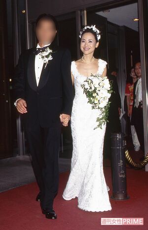 '98年に再婚した松田聖子と、当時は実名報道された一般男性のHさん