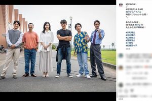 『GTOリバイバル』に出演する、左から小栗旬、池内博之、松嶋菜々子、反町隆史、山崎裕太、窪塚洋介（公式インスタグラムより）