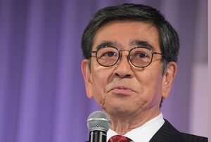 石坂が差し入れたマグロの解体ショーは、味も迫力も大満足だったそう
