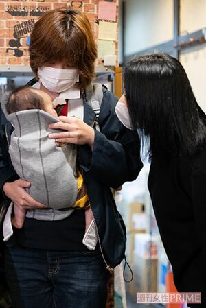 長女の千草さんは時折、子連れで『おかえり』を訪れている 撮影/齋藤周造