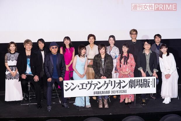3月28日、声優陣14人がそろい踏みした『シン・エヴァンゲリオン劇場版』の舞台挨拶