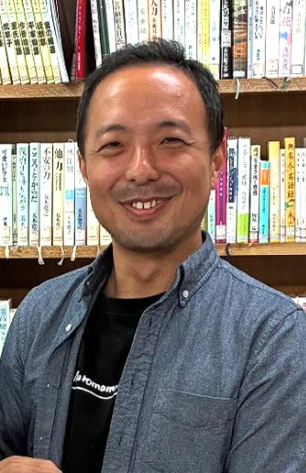 稲葉耕太さん●デイサービス「くろまめさん」を運営。「介護×田舎暮らし」をコンセプトに、高齢者が昔ながらの生活を送ることで、心身ともに健やかに過ごせる環境を提供する。SNSやYouTubeで介護の心構えや実例を積極的に発信し、そのフォロワーは30万人を超えている。