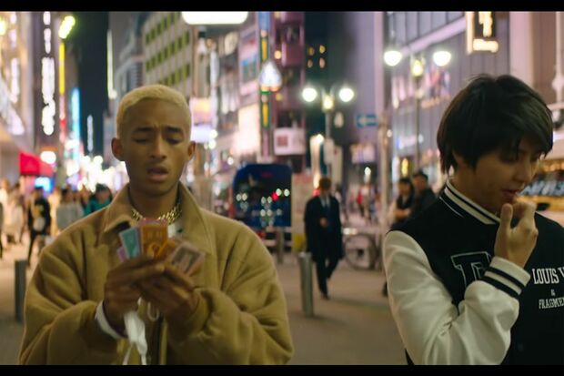 '18年にはウィルの息子、ジェイデン・スミス(左)が手がけたMVに友情出演した山下智久（右）