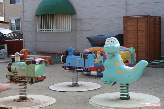 園内にある遊具