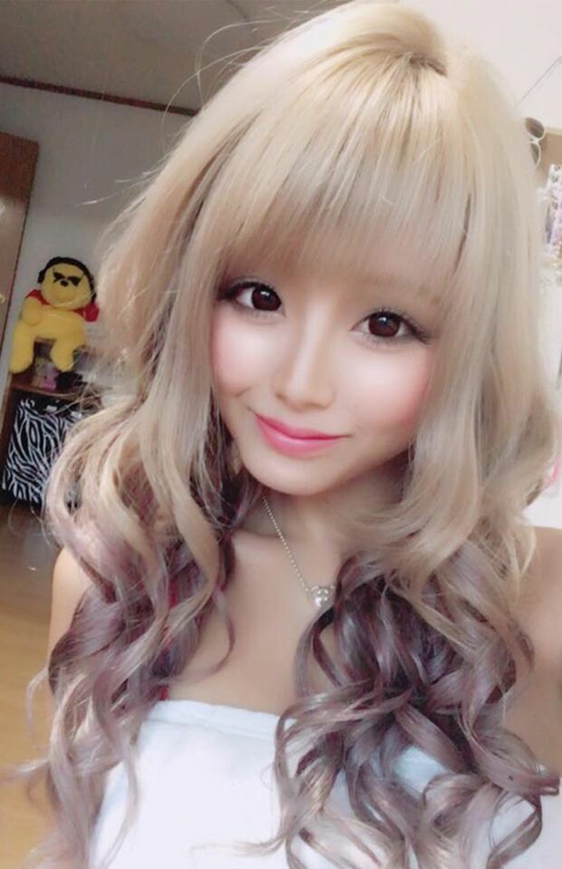 亡くなった初音さんは小顔のクールビューティーだった（SNSより）