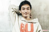 草なぎ剛、年男となる来年は「トラっぽく“ガオー”と戦っていきたい(笑)」