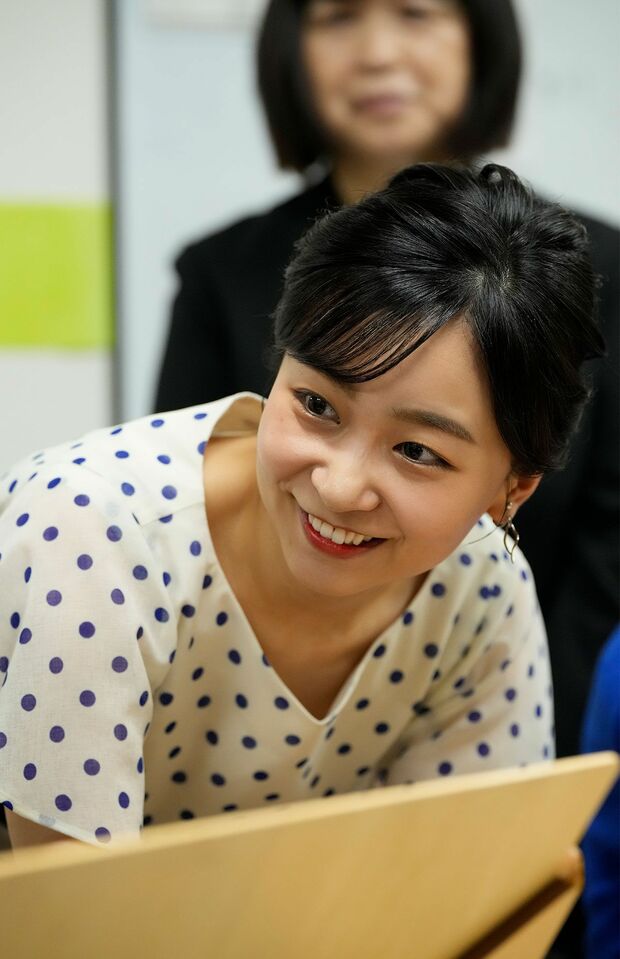 7月3日、横浜市中区にある盲学校「横浜訓盲学院」を私的に訪問された佳子さま