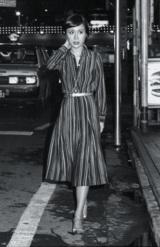 小林幸子（69）写真は'77年と近影。古賀政男さんにスカウトされ、'64年に歌手デビュー。'79年『おもいで酒』が200万枚超の大ヒットに。『NHK紅白歌合戦』への出場は34回（うち1回は特別出場）出場。その衣装には日本中の期待が集まり、近年では“ラスボス”としておなじみ（撮影／週刊女性写真班）