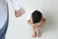 ワンオペ育児や生活苦が“子ども虐待”を助長、悲劇を生まないための対策は?