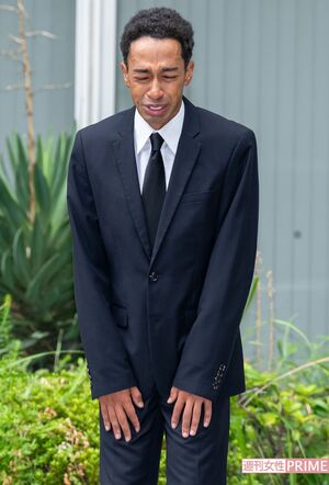 公然わいせつ容疑で逮捕後、釈放された『Aぇ！ group』の草間リチャード敬太（2025年10月6日）