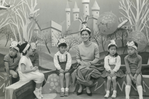 『ロンパールーム』特番でのシーン。「昔から子どもが大好きだったの。だからとっても楽しかった」