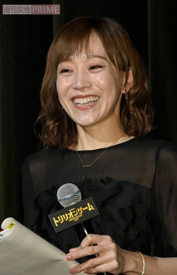 '21年に課長クラスに当たる「エキスパート特任職トップスペシャリスト」に昇進し、TBSのエースアナになっている江藤愛