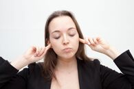 【心理診断】ちっちゃいことは気にするな? あなたの「スルースキル」の高さチェック