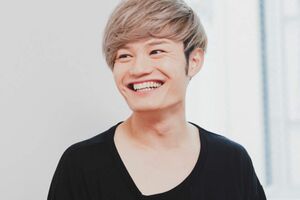 てぃ先生　現役保育士。デビュー作『ほぉ…、ここがちきゅうのほいくえんか。』（KKベストセラーズ）は15万部を超える。ツイッターフォロワー、YouTube登録者数ともに50万人以上。メディア出演も多数で2022年4月からはEテレでのレギュラーが決定