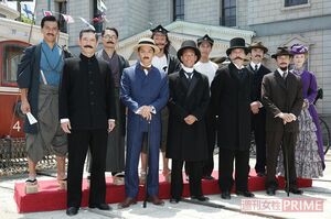 撮影＆会見に参加した、左から武井壮、杉本哲太、近藤公園、生田斗真、満島真之介、中村勘九郎、永山絢斗、役所広司、古舘寛治、竹野内豊、シャーロット・ケイト・フォックス　撮影／齋藤周造