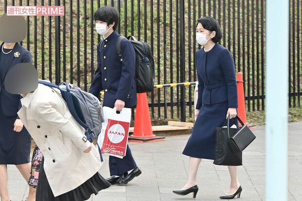 筑附の説明会に参加された悠仁さまと紀子さま