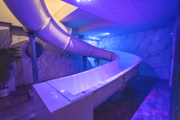 人気アトラクションを独り占めだゾ♪（千葉県）※撮影・取材協力／鬼束ちなつ