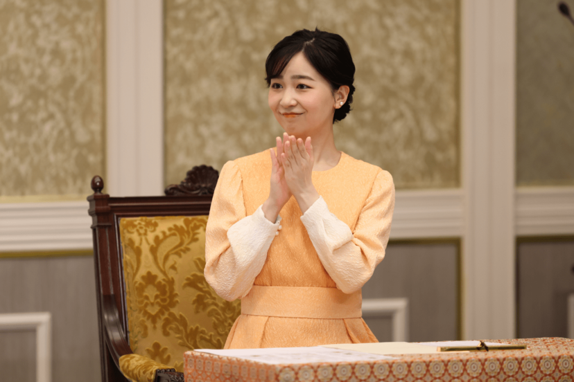 画像・写真】《佳子さまの歩み》姉・眞子さんの結婚を応援した佳子さま