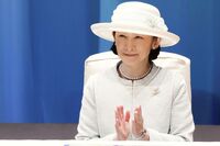 紀子さま絶句!福岡県ご訪問中に“不法侵入事件”勃発で警備体制の杜撰さが露呈、刃物事件・包丁入りの脅迫…