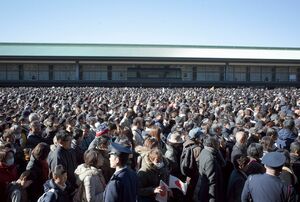 平成最多の人出となった今年の一般参賀。お出ましの回数は陛下のご希望で5回から7回に