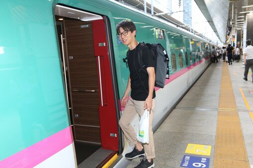 東京での役員会議を終え、花巻へと向かう。東京と岩手を月に何度も行き来する多忙な日々だ