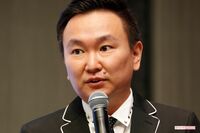 かまいたち山内健司が「2か月で10キロやせた」“脂ダイエット”、専門家の見解は