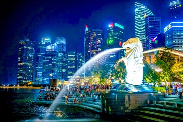 「英語の大事さを教えたいなら、港区に多い各国大使館にでも協力を求めればよいのに」（Aさん）