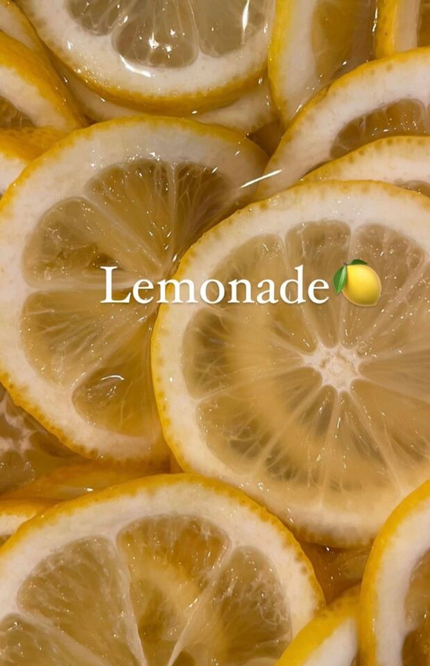 平野紫耀が来店したことで忙しくなった様子をSNSで報告するサンドウィッチ店（お店のインスタグラムより）