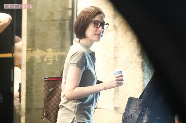 2017年7月、舞台『子供の事情』中打ち上げに出席した天海祐希