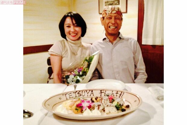 がん告白の後に友人たちが主催してくれた励ます会。右が哲也さん