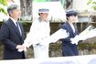 両陛下のご意向もあって沖縄への慰問には愛子さまのご同行が実現した(6月5日)