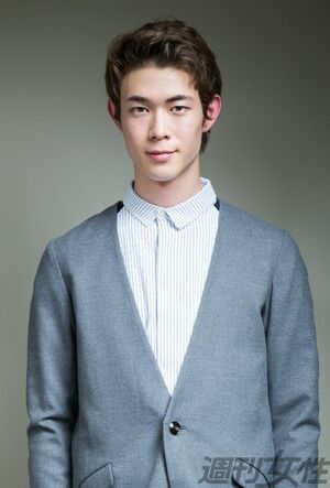 宮沢和史の息子でモデルの宮沢氷魚「憧れは阿部寛さん」（'15年12月）