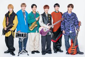 『7MEN侍』の6人。菅田琳寧は左から3人目（ジャニーズ公式HPより）