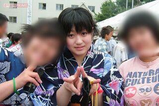 高校生のころ、スクールに通いながら、ローカルアイドルとして活動していたえみっくすさん