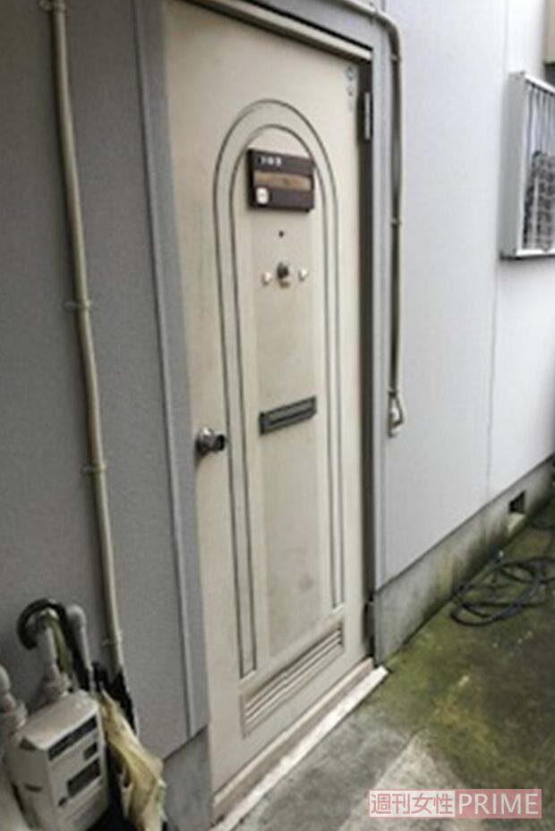 現場となったアパートの一室はひっそりとして