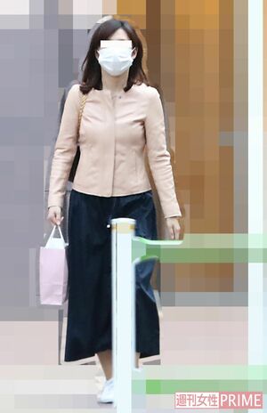 嵐の二宮和也と結婚した、元フリーアナウンサーのIさん