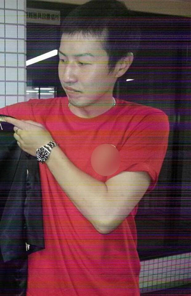 ボクサー時代の嶋津容疑者（SNSより）