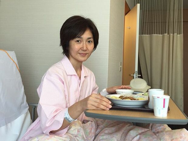 昨年、右乳房再建手術で入院し、病室で撮った1枚